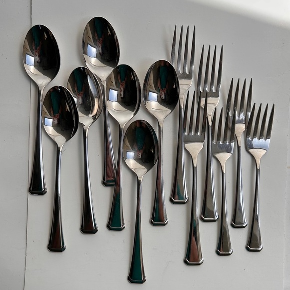 12 pc Oneida 18/10 MCM Style Flatware Indonesia - Picture 4 of 6